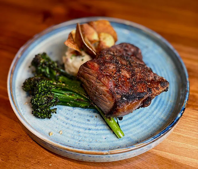Steak_Mobile Juicy Steak with garlic mash potatoes and seasonal vegetable